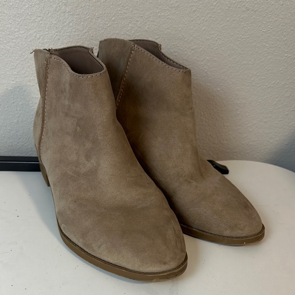 Women's Tan Ankle Boots